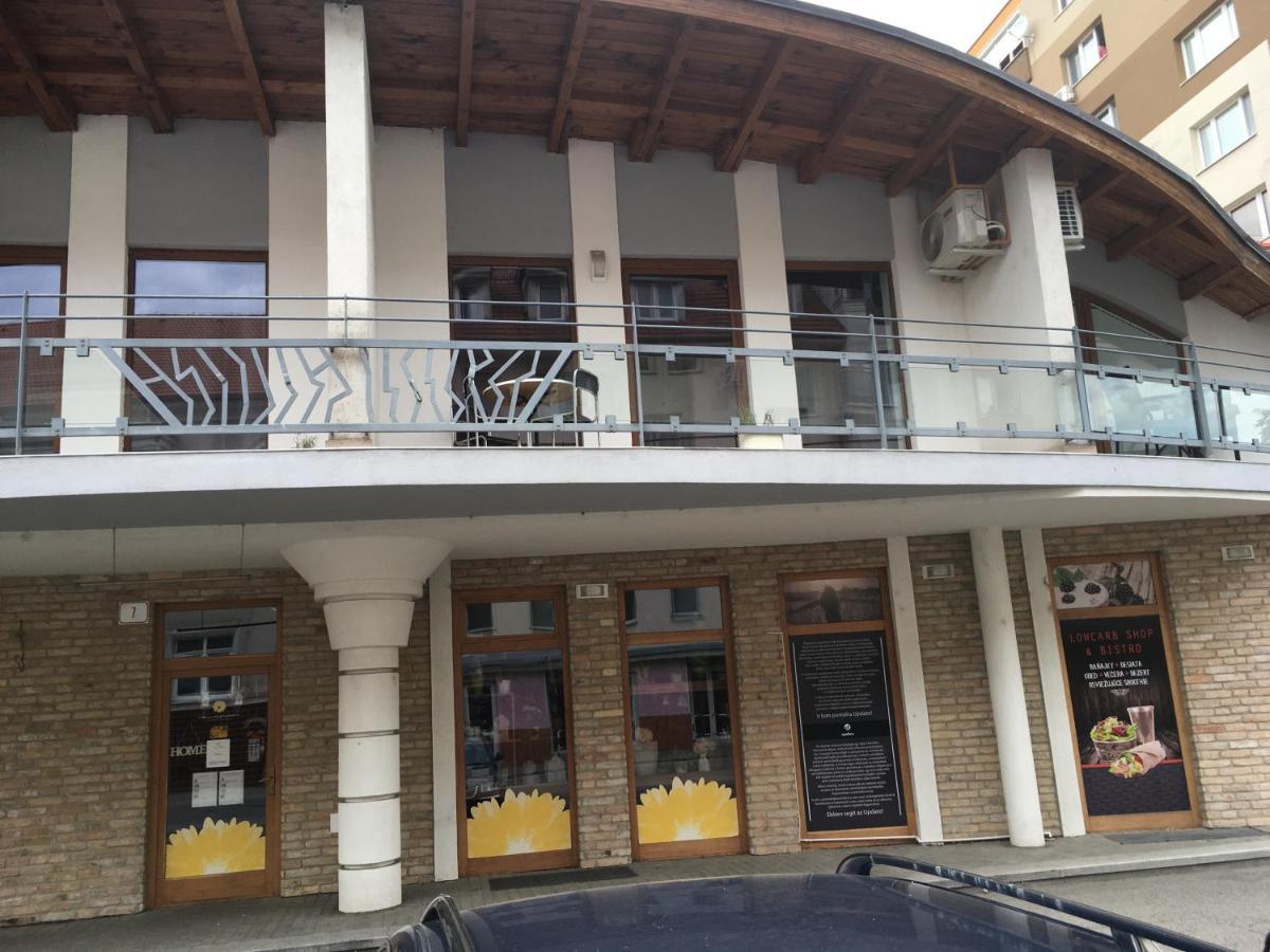 Konde Apartments B Dunajská Streda Εξωτερικό φωτογραφία